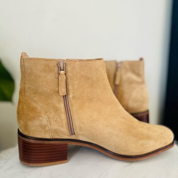 Cole Haan Holis Buckle Suede Leather Ankle Bootie, Tan, Size 10, NWOB - Picture 12 of 17